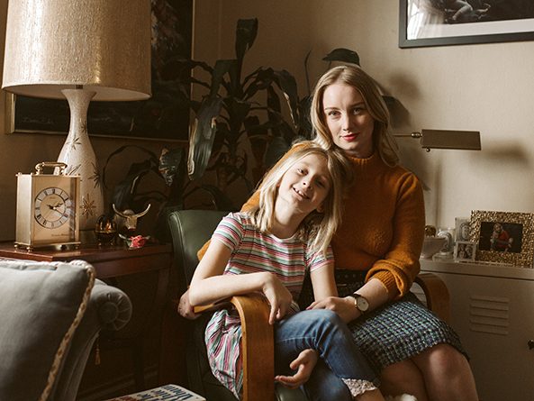 Sen. Megan Hunt and her daughter, Alice, at home in 2018.